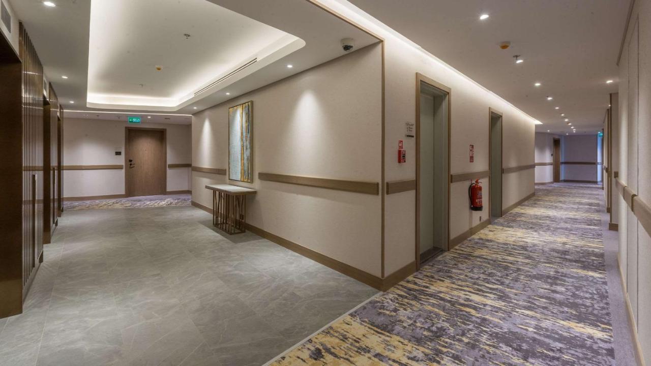 Clarion Hotel Jeddah Airport Exteriör bild