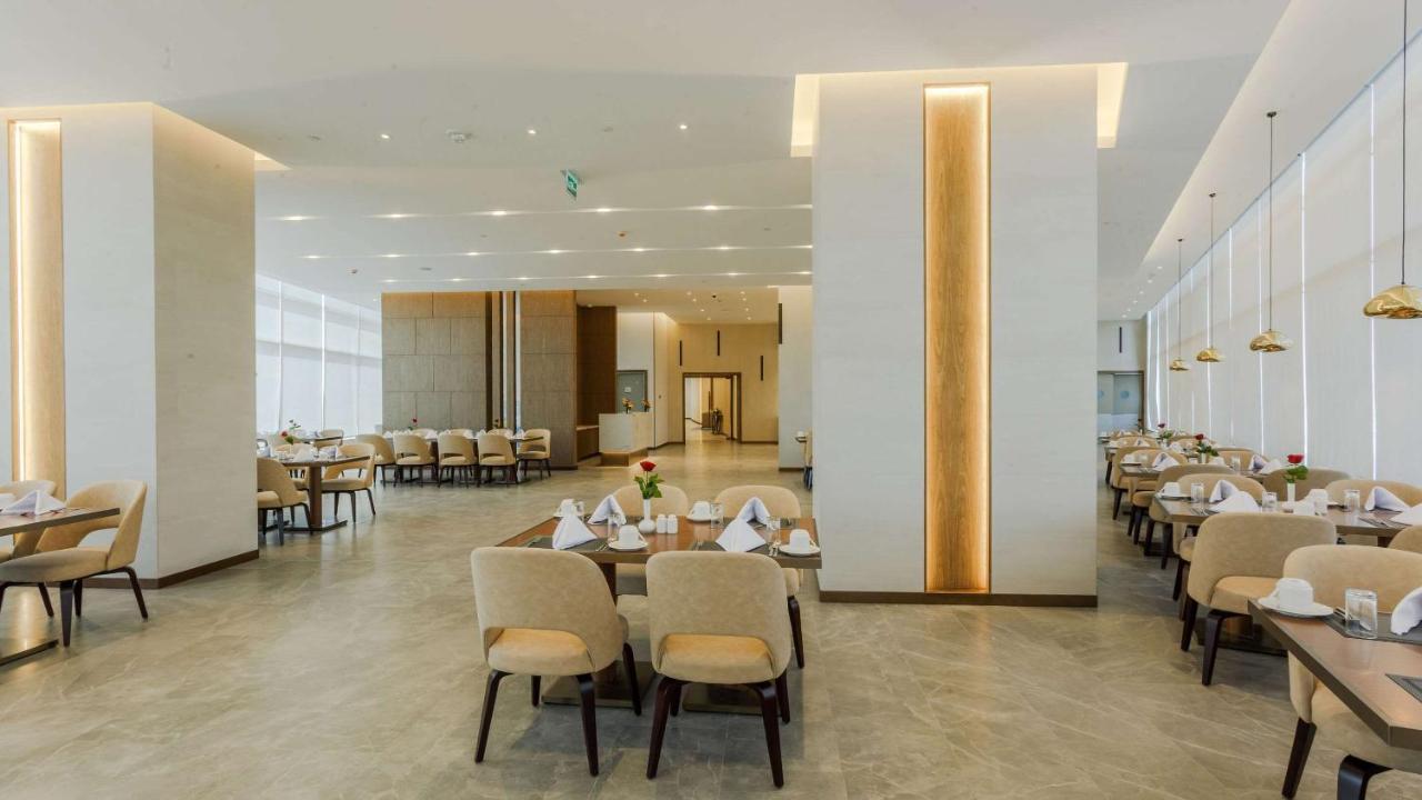Clarion Hotel Jeddah Airport Exteriör bild
